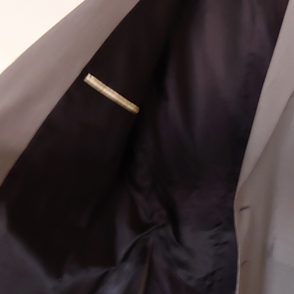 Grey suit jacket - Picture 3 of 5